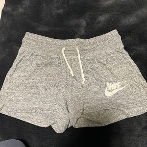 NIKE GREY SOFT SHORTS